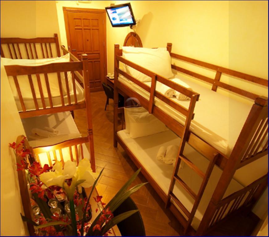 Avitel Hotel Makati City Pokoj fotografie