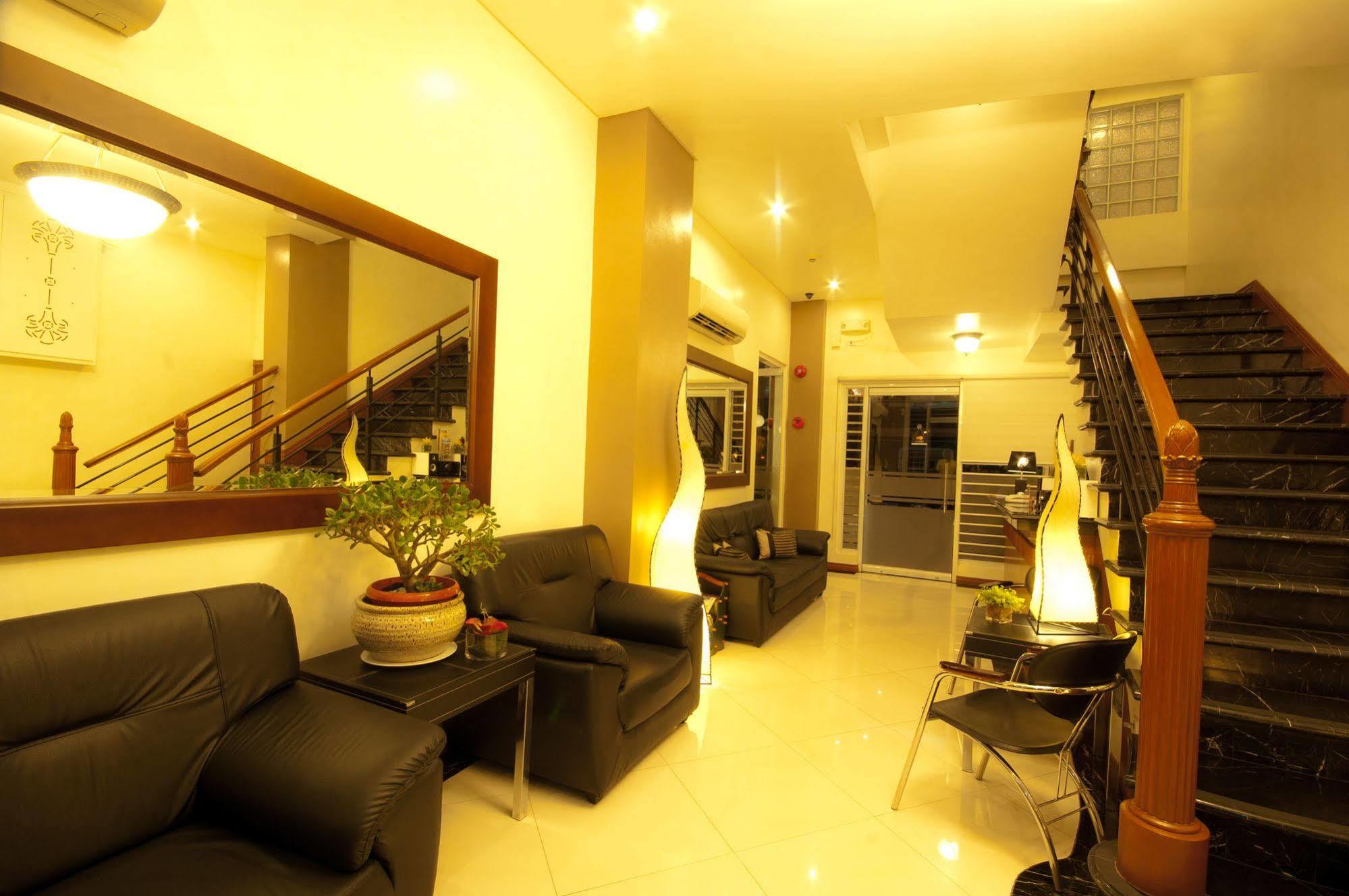 Avitel Hotel Makati City Exteriér fotografie
