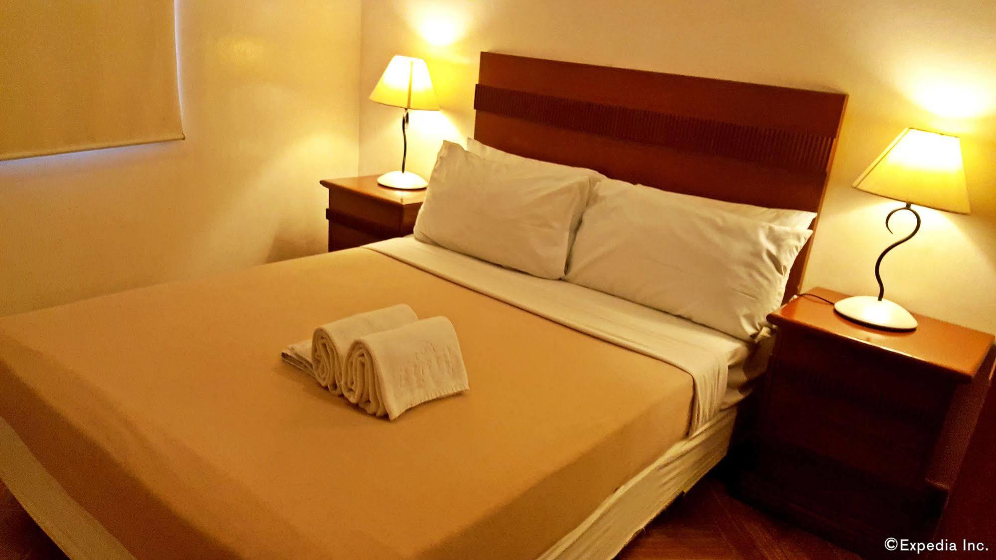 Avitel Hotel Makati City Exteriér fotografie